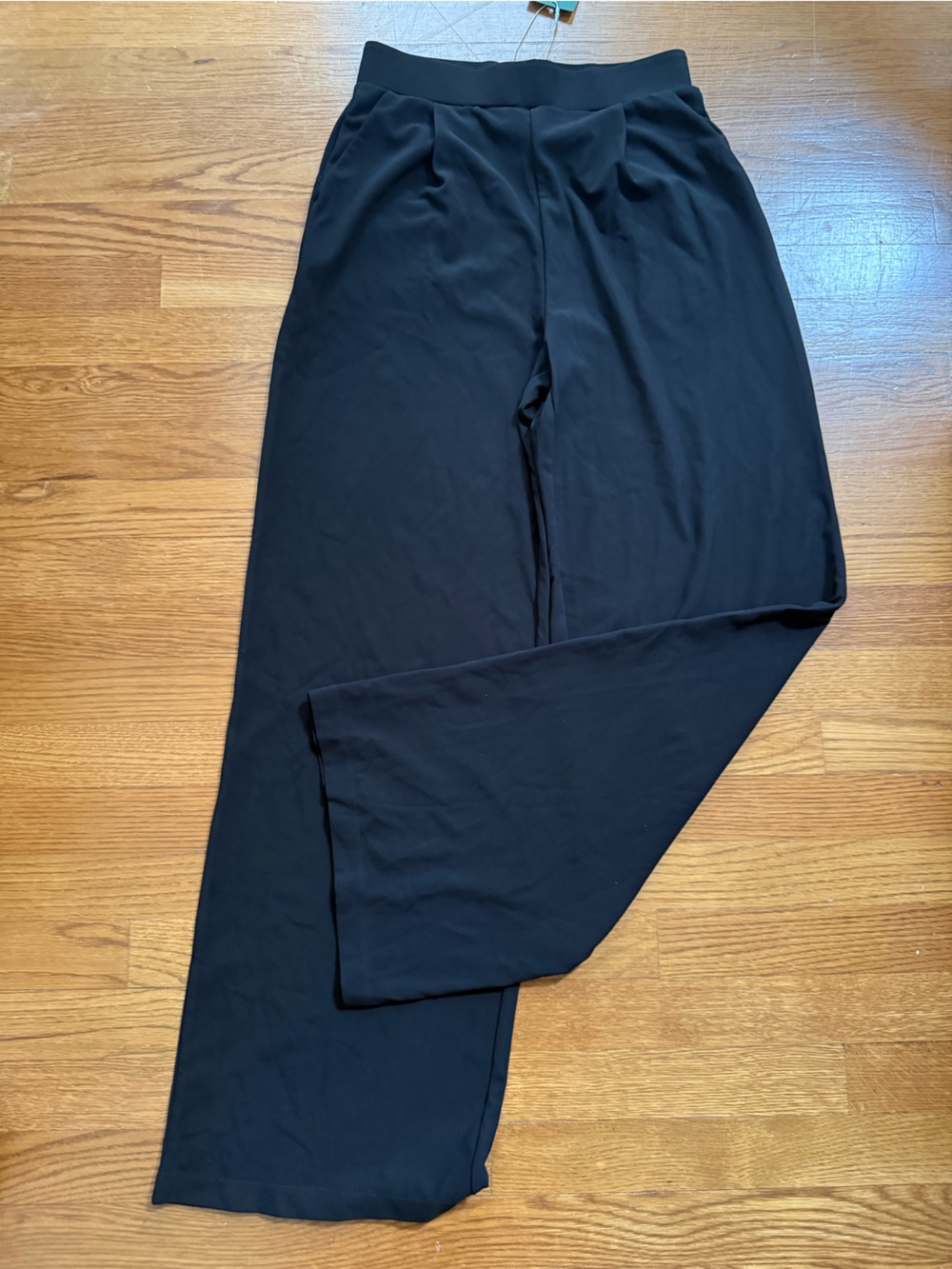 Halara woman’s Black Elastic-Waist Pants - Classic wide leg Fit - small tall
